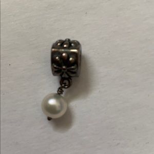 Pandora charm daisy flower pearl dangle